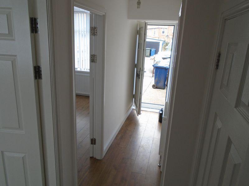 Apartment in Newcastle upon Tyne, Tyne and Wear - View 6