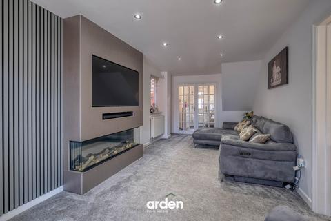 3 bedroom detached house for sale, Foxglove Way, Lickey End, B60