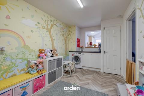 3 bedroom detached house for sale, Foxglove Way, Lickey End, B60