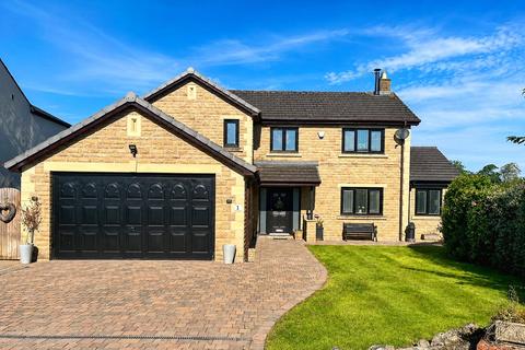 4 bedroom detached house for sale, Chapel Close, Clitheroe, Lancashire, BB7