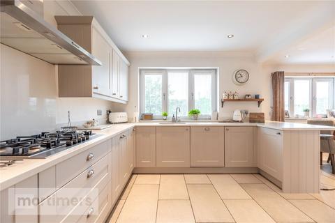4 bedroom detached house for sale, Chapel Close, Clitheroe, Lancashire, BB7