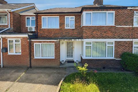 Beverley Drive, Edgware, HA8
