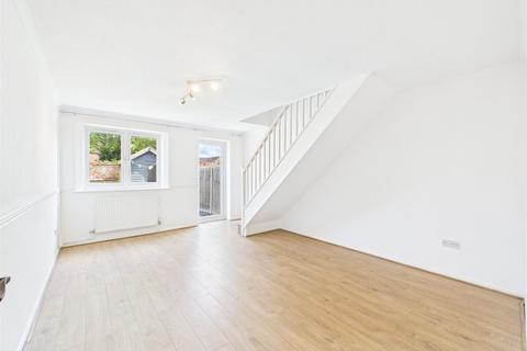 2 bedroom end of terrace house to rent, Lanham Gardens, Quedgeley, Gloucester, Gloucestershire, GL2