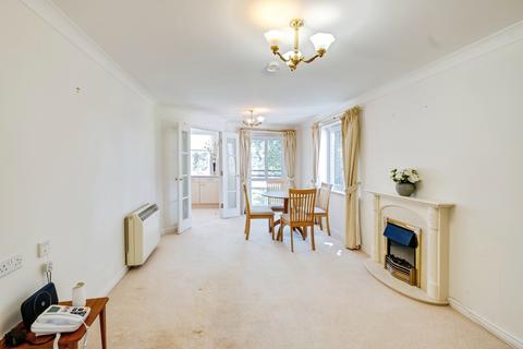 1 bedroom apartment for sale, Highview Court, Highcliffe BH23