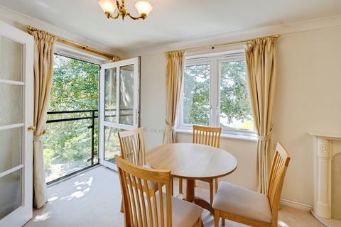1 bedroom apartment for sale, Highview Court, Highcliffe BH23