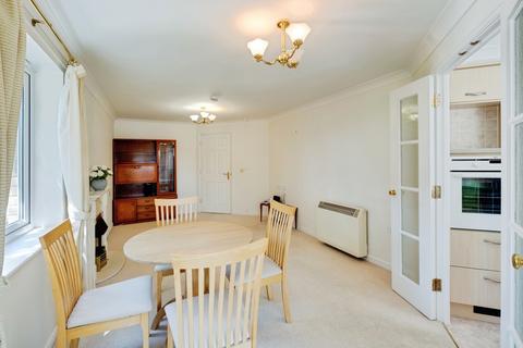 1 bedroom apartment for sale, Highview Court, Highcliffe BH23