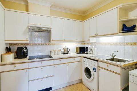 2 bedroom apartment for sale, St Marys Mews, Ferndown BH22