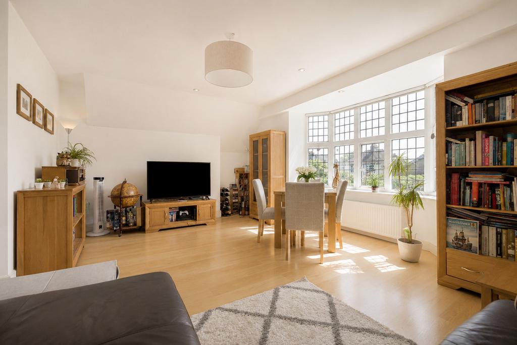 Open-plan living area, open plan living