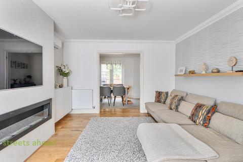4 bedroom detached house for sale, Rookery Mead, Coulsdon, Surrey, CR5