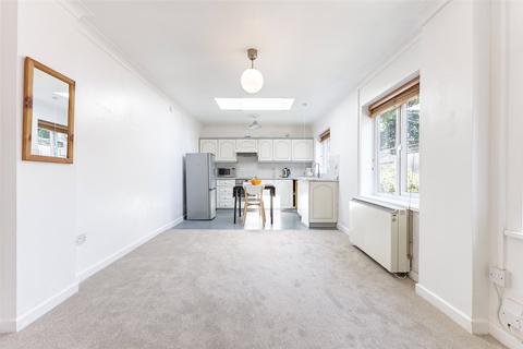 undefined, Partridge Road, Roath, Cardiff, CF24