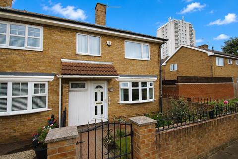 3 bedroom end of terrace house for sale, Chetwode Terrace, Priestfields