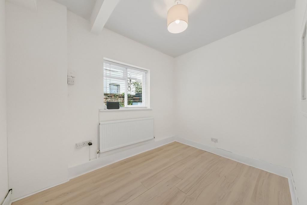 House in London - View 4