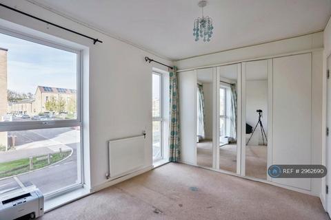 3 bedroom terraced house to rent, Ager Avenue, Dagenham, RM8