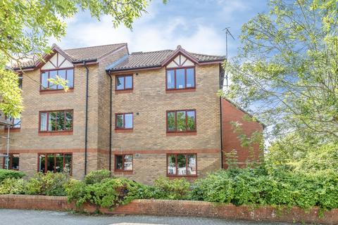 2 bedroom flat for sale, Cumberland Close, Bristol, BS1