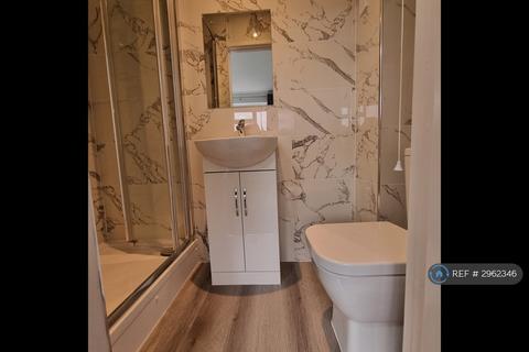 1 bedroom in a house share to rent, Coltsfoot Place, Milton Keynes, MK14