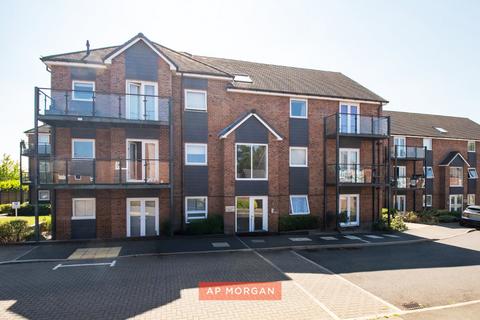 2 bedroom penthouse for sale, Cadet Drive, Solihull B90