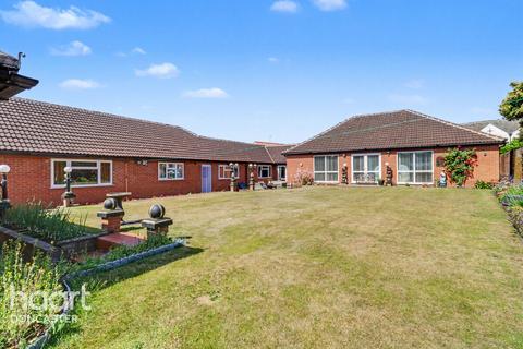 3 bedroom detached bungalow for sale, Bawtry Road, Blyth, Doncaster