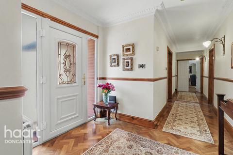 3 bedroom detached bungalow for sale, Bawtry Road, Blyth, Doncaster