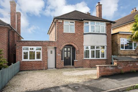 4 bedroom detached house for sale, Hillside Avenue, Melton Mowbray, LE13