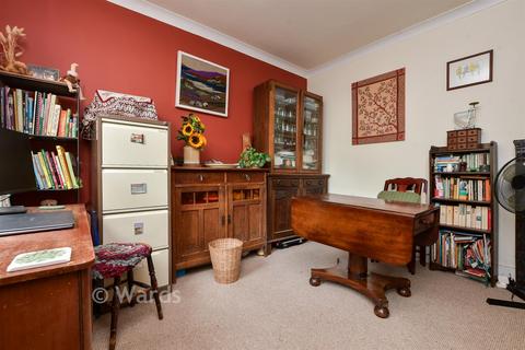 2 bedroom cottage for sale, High Street, Broadstairs CT10