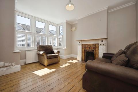3 bedroom semi-detached house for sale, Hartwell Crescent, Leighton Buzzard
