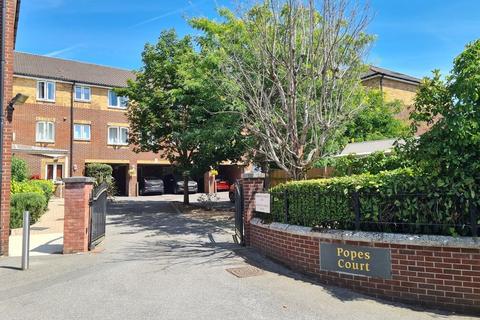 1 bedroom flat for sale, Popes Court, Totton, SO40 3GF