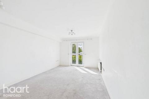 1 bedroom retirement property for sale, Dolphin Approach, Romford