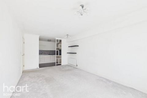 1 bedroom retirement property for sale, Dolphin Approach, Romford