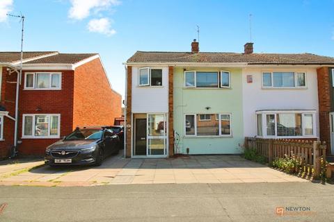 Dovedale Road, Thurmaston, LE4