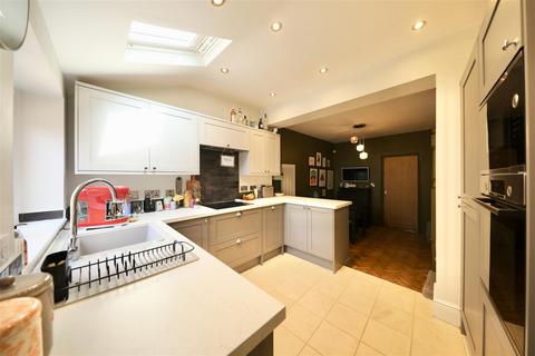2 bedroom end of terrace house for sale, Eastgate, Beverley