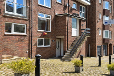 2 bedroom apartment for sale, Argyle Court, Knutsford