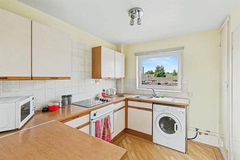 1 bedroom flat for sale, Newnham Road, Northampton