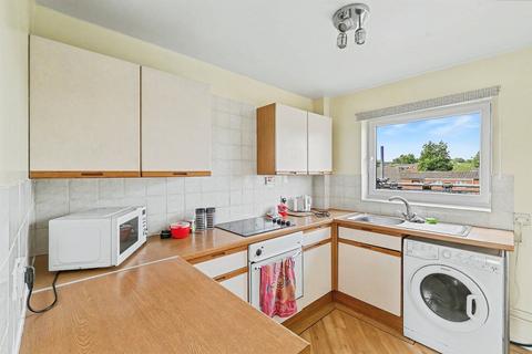 1 bedroom flat for sale, Newnham Road, Northampton