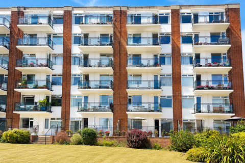 2 bedroom flat for sale, Churchfield Court, 39-41 Parkstone Road, Poole