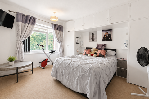 2 bedroom flat for sale, Churchfield Court, 39-41 Parkstone Road, Poole