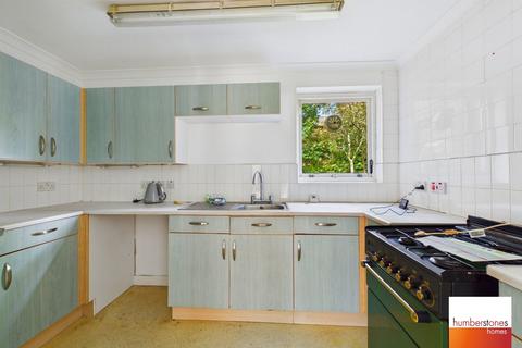 2 bedroom retirement property for sale, Peter Bennet Close, Court Oak Road, Harborne