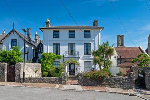 2 bedroom apartment for sale, Augusta Road, Ryde