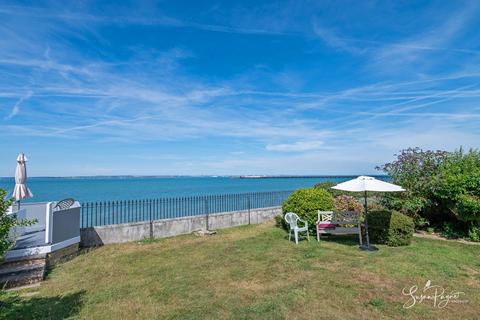 2 bedroom apartment for sale, Augusta Road, Ryde