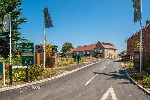 undefined, Muir Lane, Egham