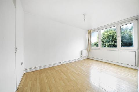 undefined, Sherfield Gardens, Roehampton SW15