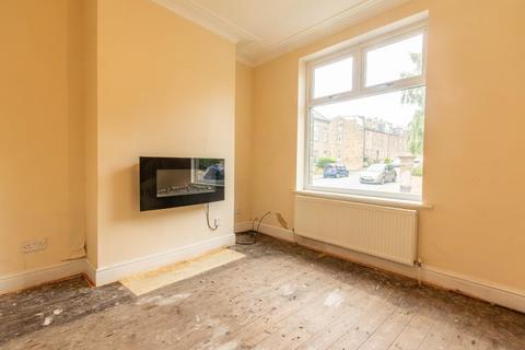 4 bedroom end of terrace house for sale, Binns Street, Bingley, West Yorkshire, UK, BD16