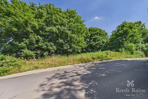 Land for sale, Leeds LS27