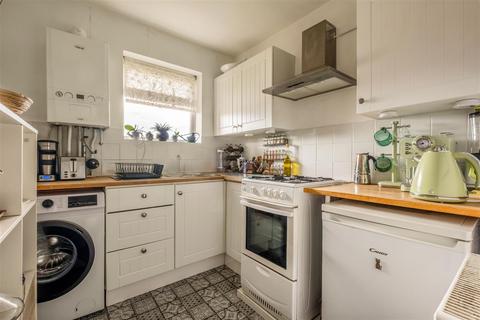 Studio for sale, Wilbury Villas, Hove