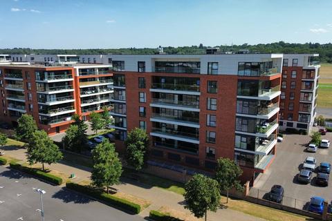 Kingman Way, Newbury, Berkshire, RG14