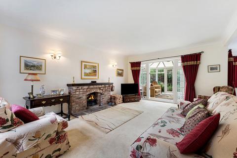 3 bedroom detached house for sale, Millbank, Lymm, WA13