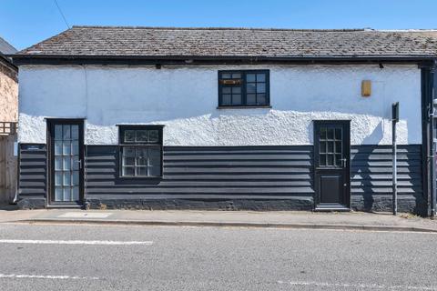 2 bedroom flat to rent, Silver Street, Litlington SG8
