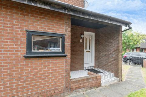 undefined, Mill Crescent, Glasgow, G40