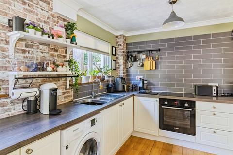3 bedroom semi-detached house for sale, Sutton Close, Torquay