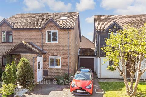 3 bedroom semi-detached house for sale, Castle Rise, Uckfield TN22