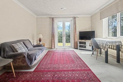 3 bedroom apartment for sale, Greenhill Road, Farnham, Surrey, GU9